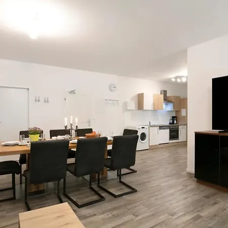 Apartments Tempelhof-3